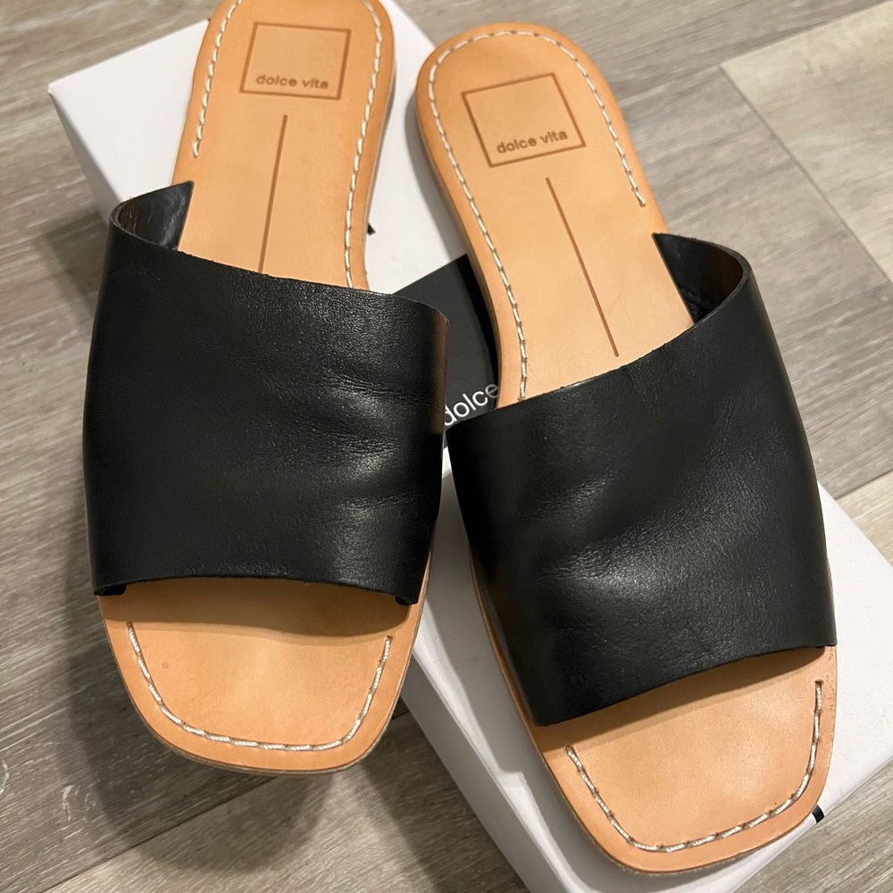 Dolce Vita Black Leather Sandals